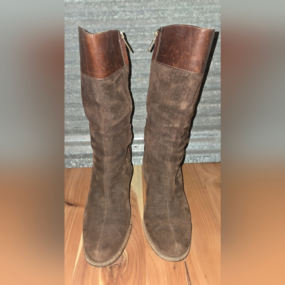 Pre-owned Uggs Brown High Heal  Size 8  Womans Boots